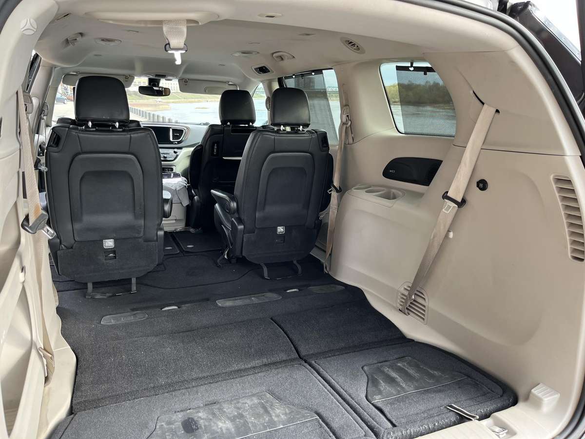 Chrysler Pacifica, 3.6 l., Минивэн