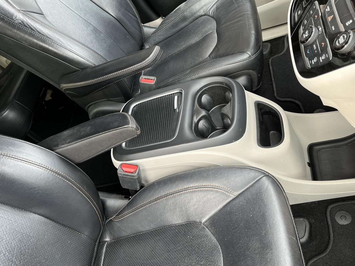 Chrysler Pacifica, 3.6 l., Минивэн