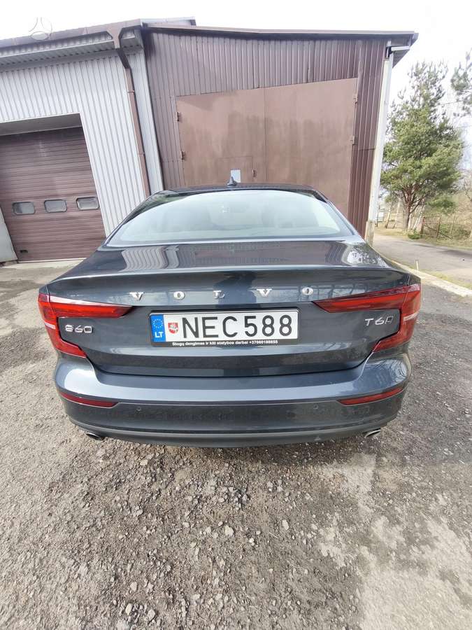 Volvo S60, 2.0 l., Седан