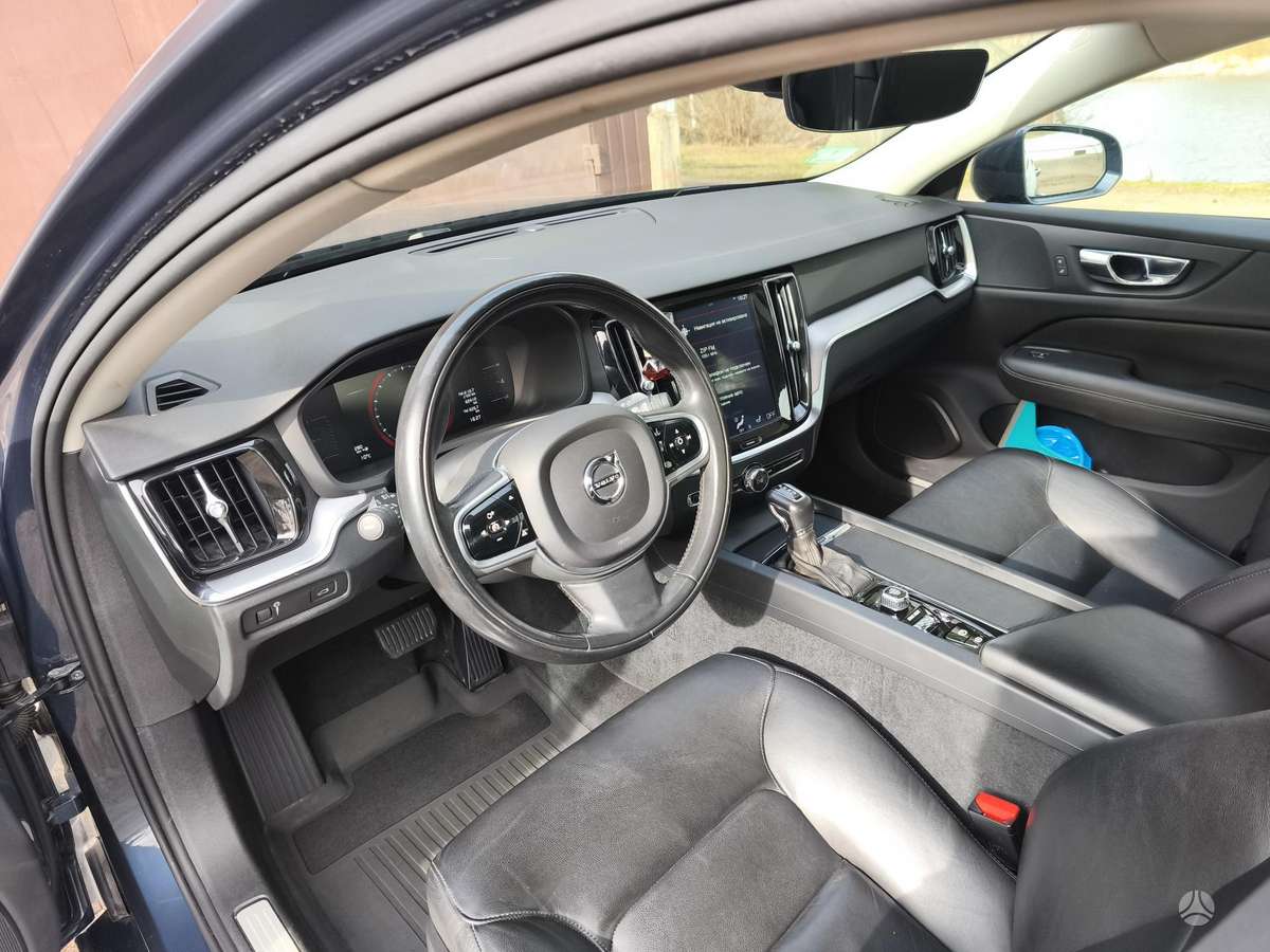 Volvo S60, 2.0 l., Седан