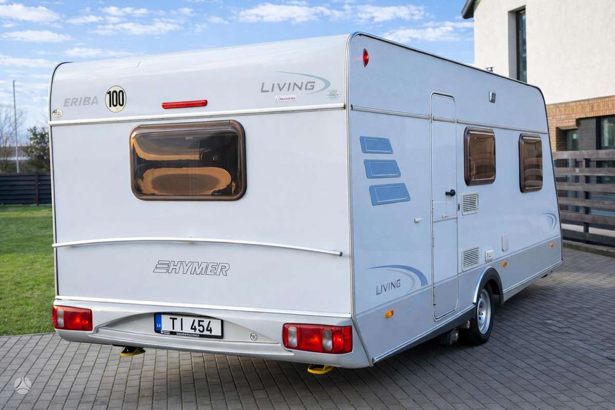 Hymer ERIBA Living, кемперы