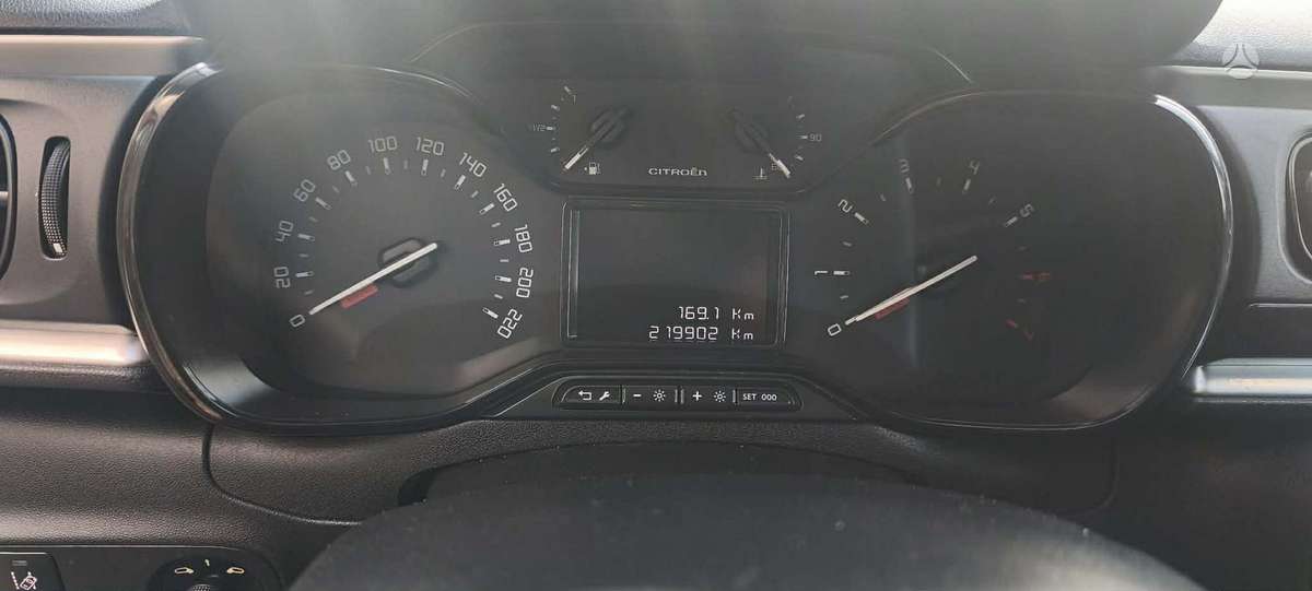 Citroen C3, 1.2 l., hatchback