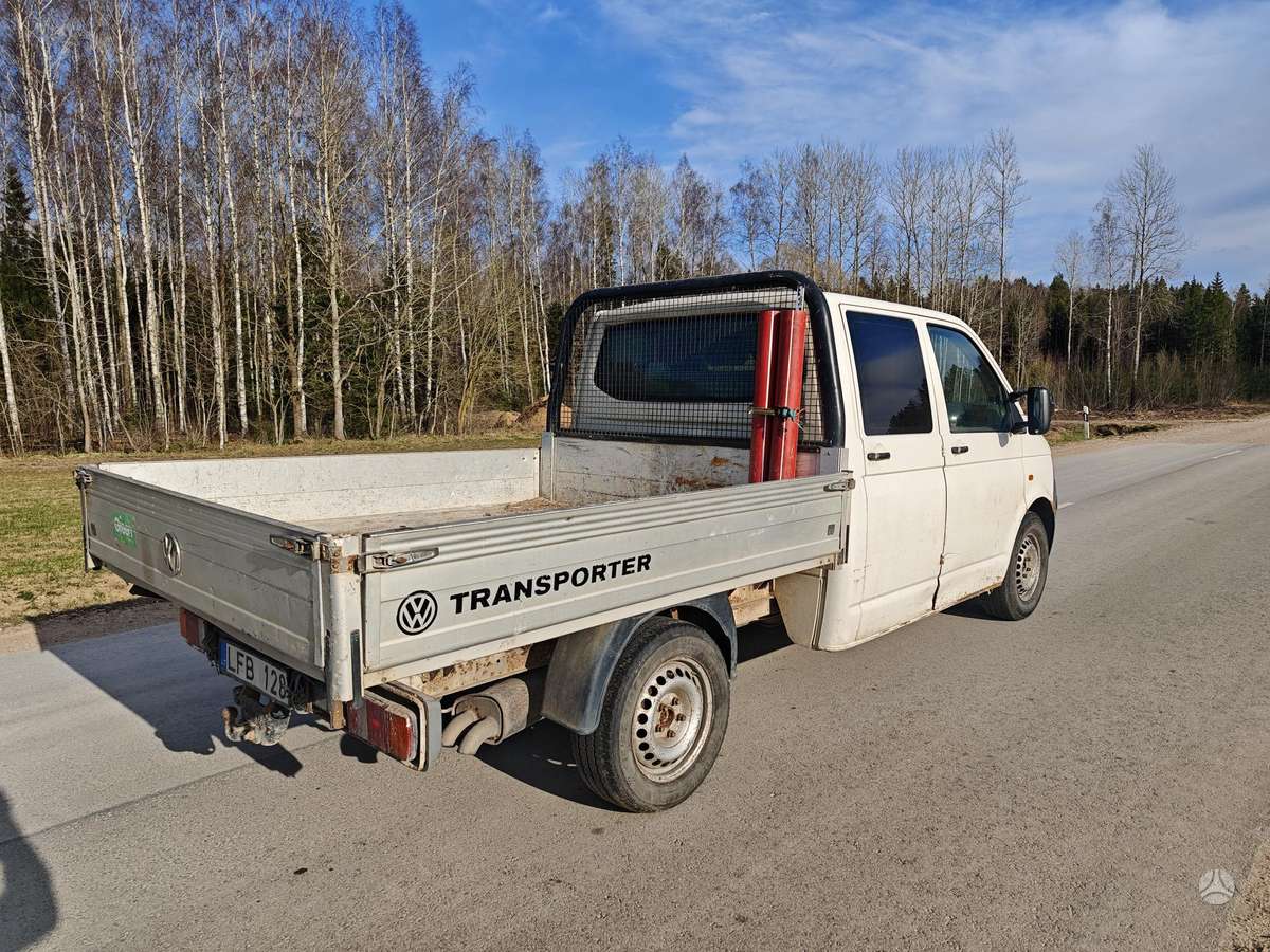 Volkswagen Transporter - 4