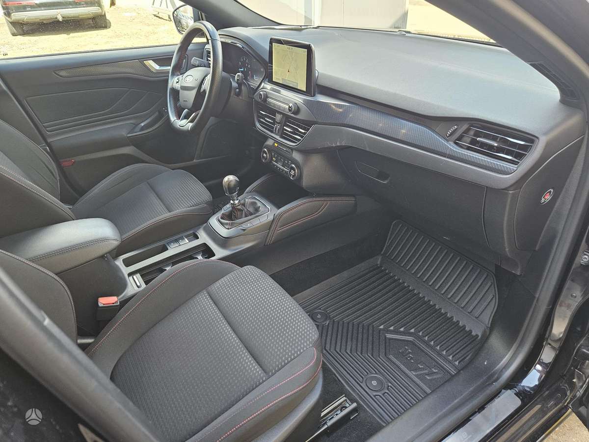 Ford Focus ST, 1.0 l., hatchback