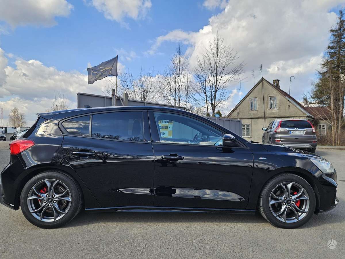 Ford Focus ST, 1.0 l., hatchback