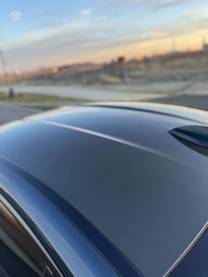 BMW M5, saloon / sedan