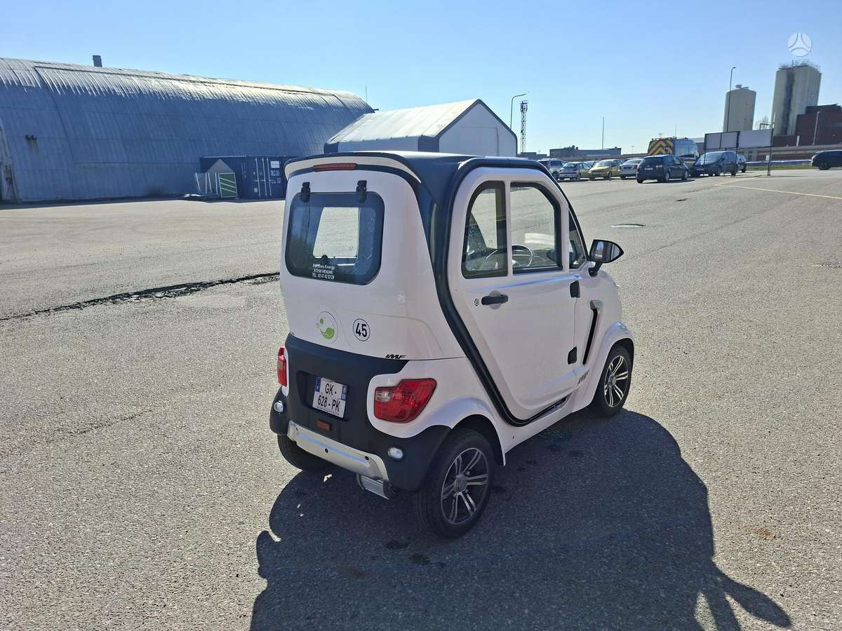 Microcar -kita-, hečbekas