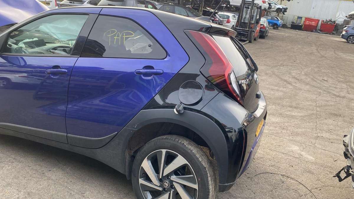 Toyota Aygo X dalimis