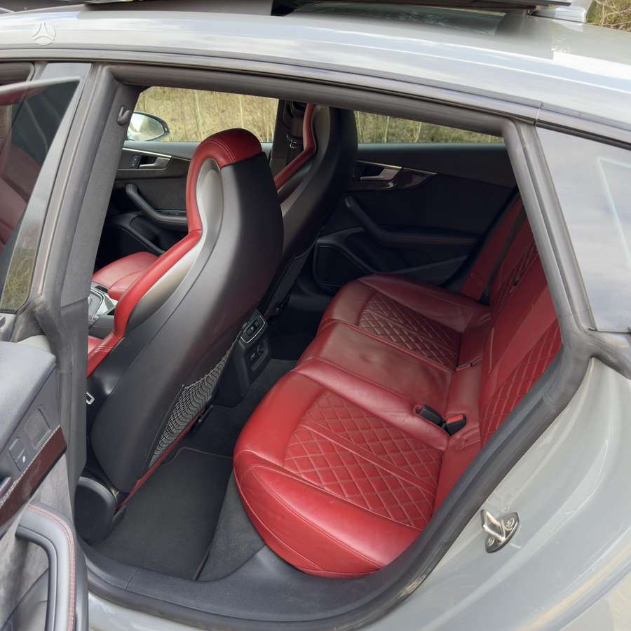 Audi S5, 3.0 l., hatchback