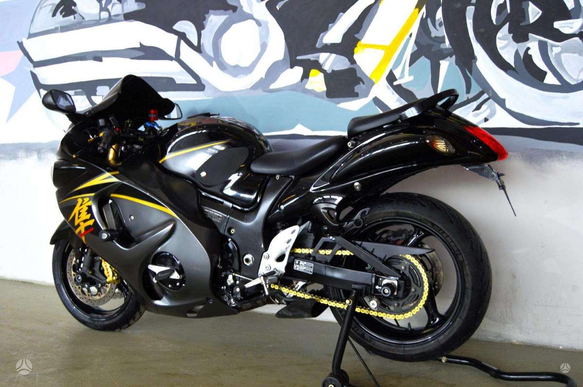 Suzuki GSX-R 1300cc, superbikes