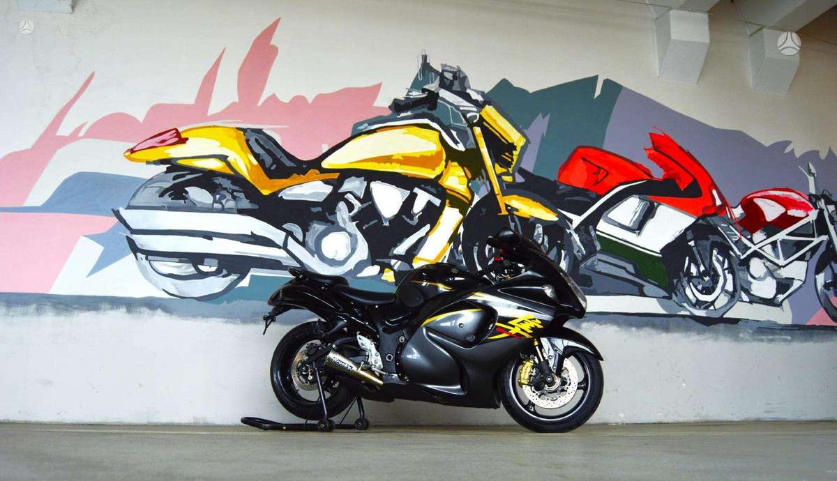 Suzuki GSX-R 1300cc, superbikes