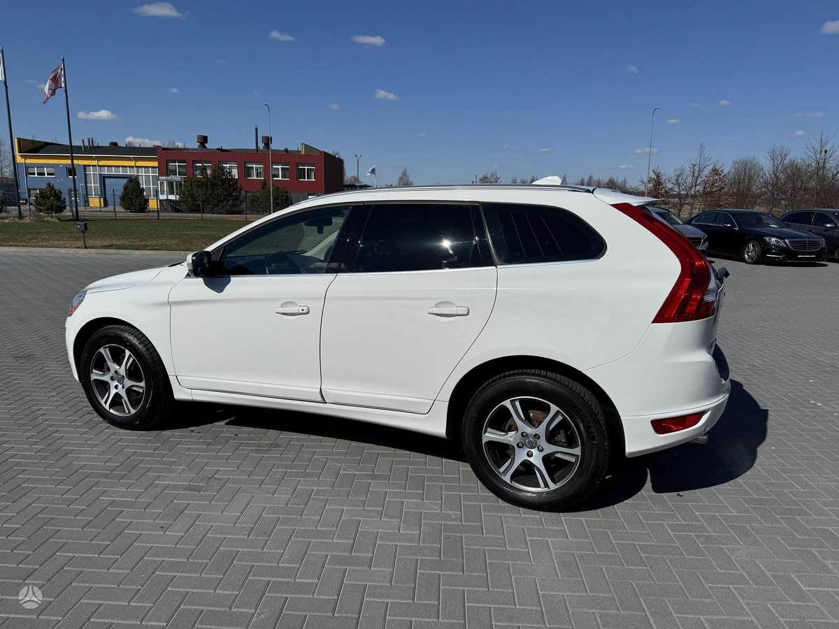 Volvo XC60 - 3