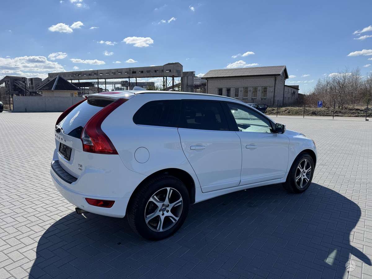 Volvo XC60 - 7