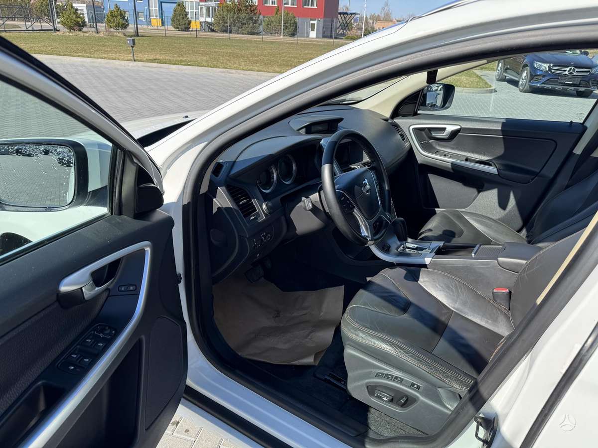 Volvo XC60 - 12