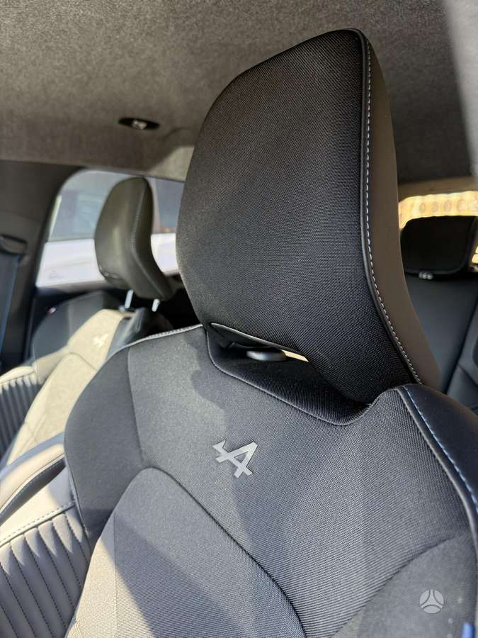 Renault Clio - 8