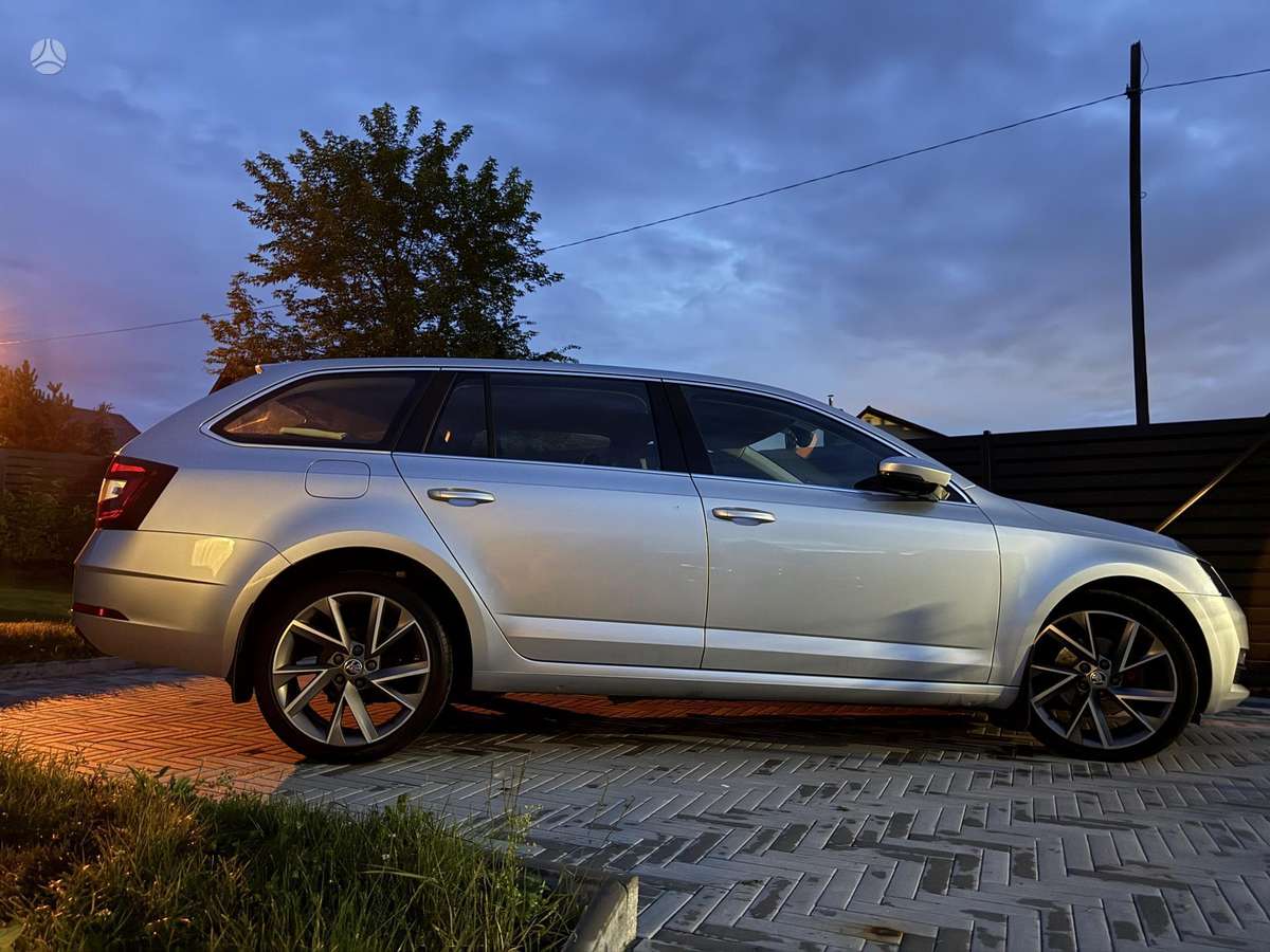 Škoda Octavia - 9