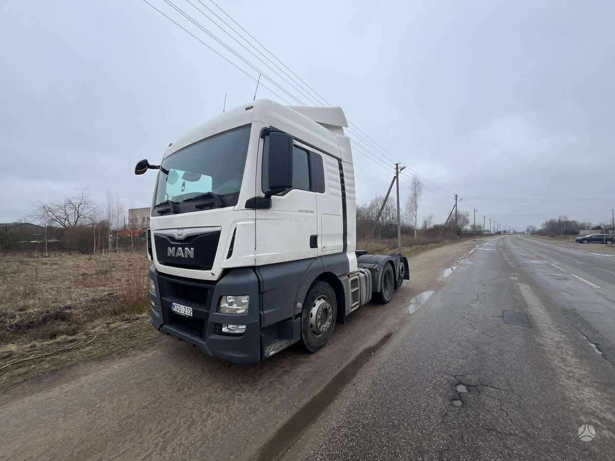 MAN TGX, 2 спальных места