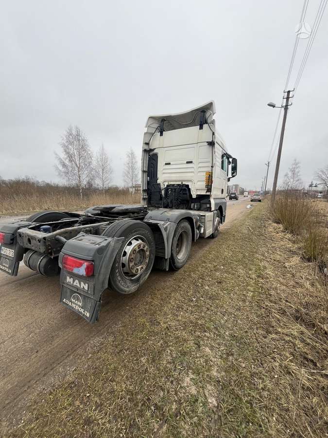 MAN TGX, 2 спальных места