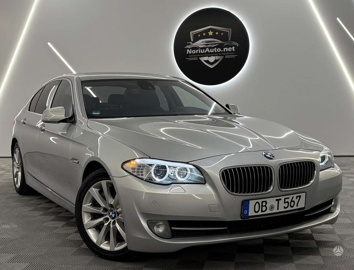 BMW 520, 2.0 l., Седан