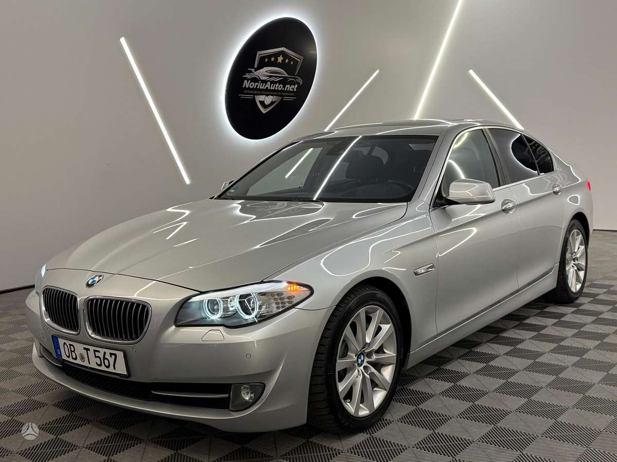 BMW 520, 2.0 l., Седан