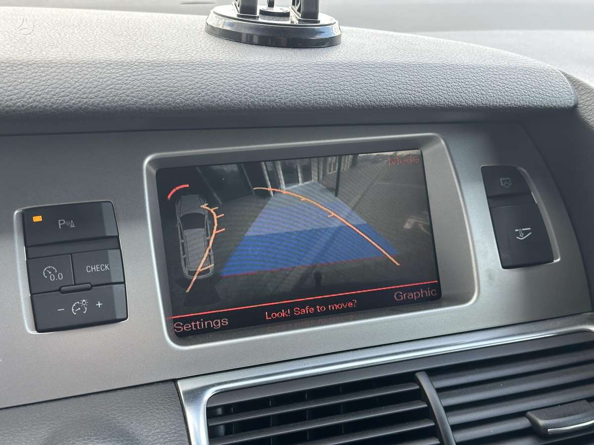 Audi Q7, 4.1 l., Внедорожник / Кроссовер