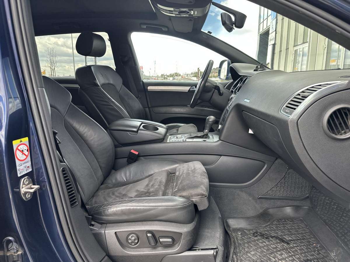 Audi Q7, 4.1 l., Внедорожник / Кроссовер