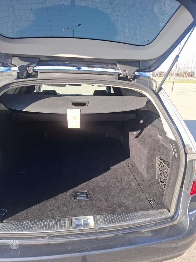 Mercedes-Benz E200, 2.1 l., Универсал