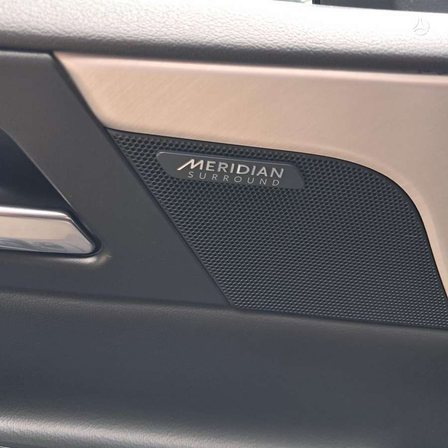Jaguar XE, 2.0 l., Седан