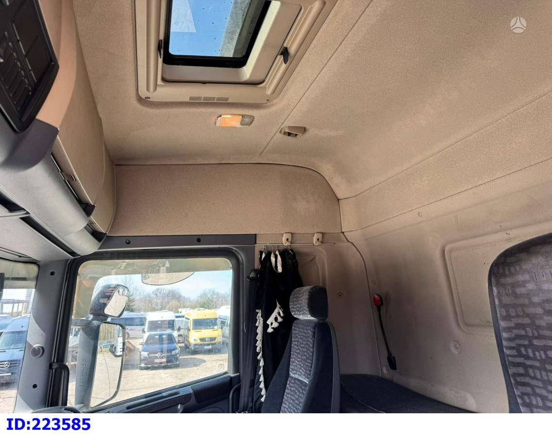 Scania R620 8x2 Euro5 SteeringAxle, шасси