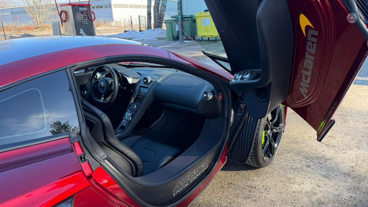 Mclaren 650S Coupe, 3.8 l., Купе (coupe)