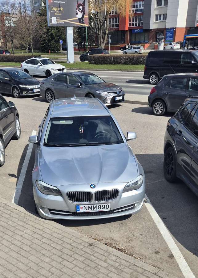 BMW 520, 2.0 l., universalas