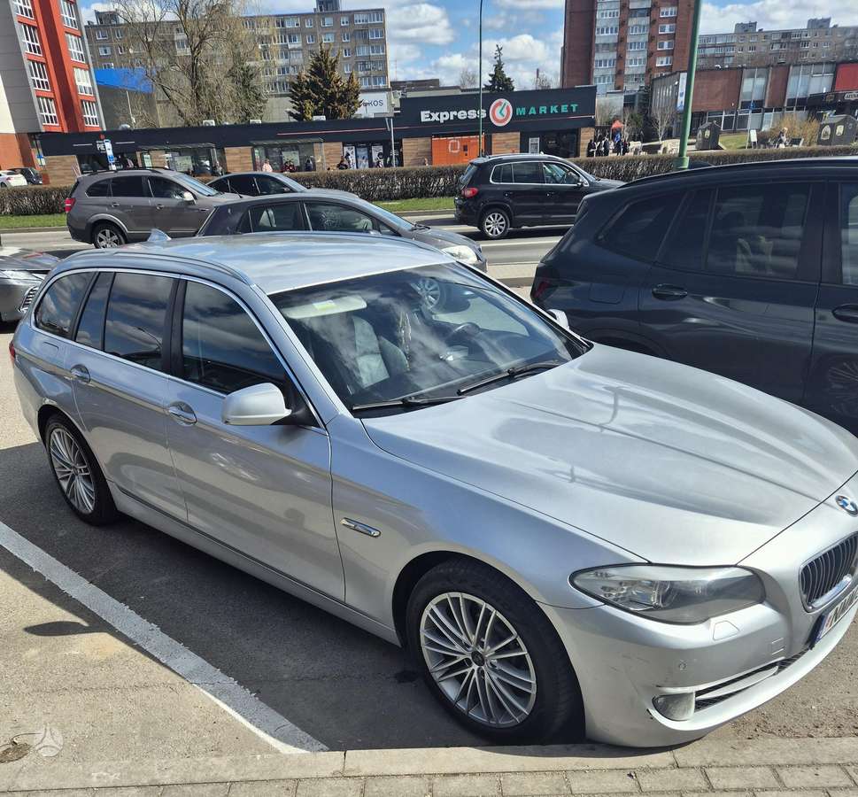 BMW 520, 2.0 l., universalas