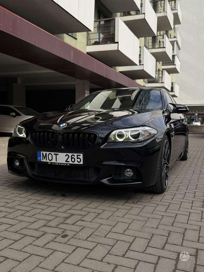 BMW 520, 2.0 l., Седан