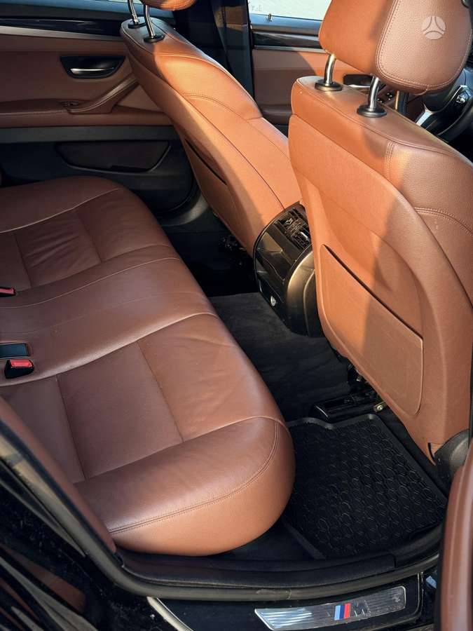 BMW 520, 2.0 l., Седан
