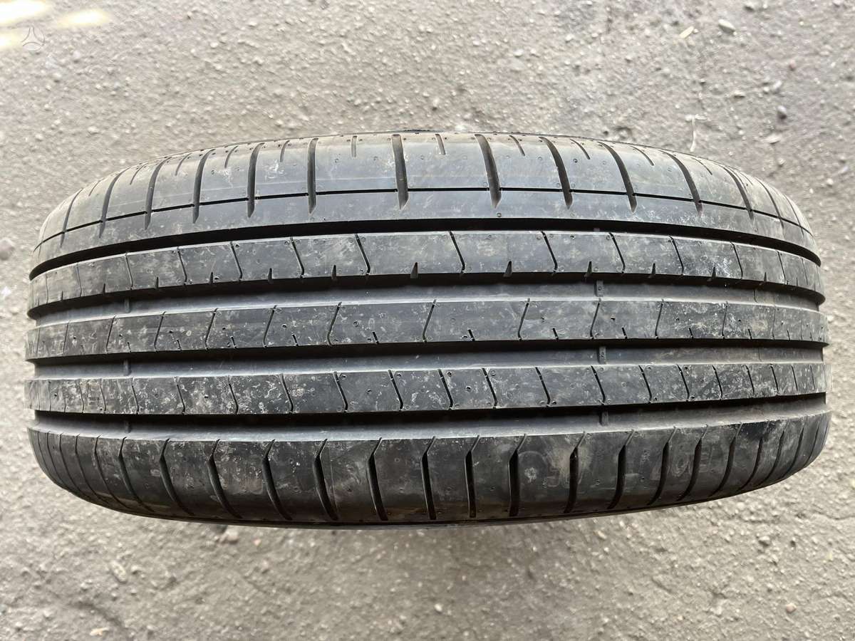 Pirelli PZero pz4, летние 235/50 R20