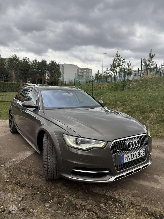 Audi A6 allroad, 3.0 l., Универсал