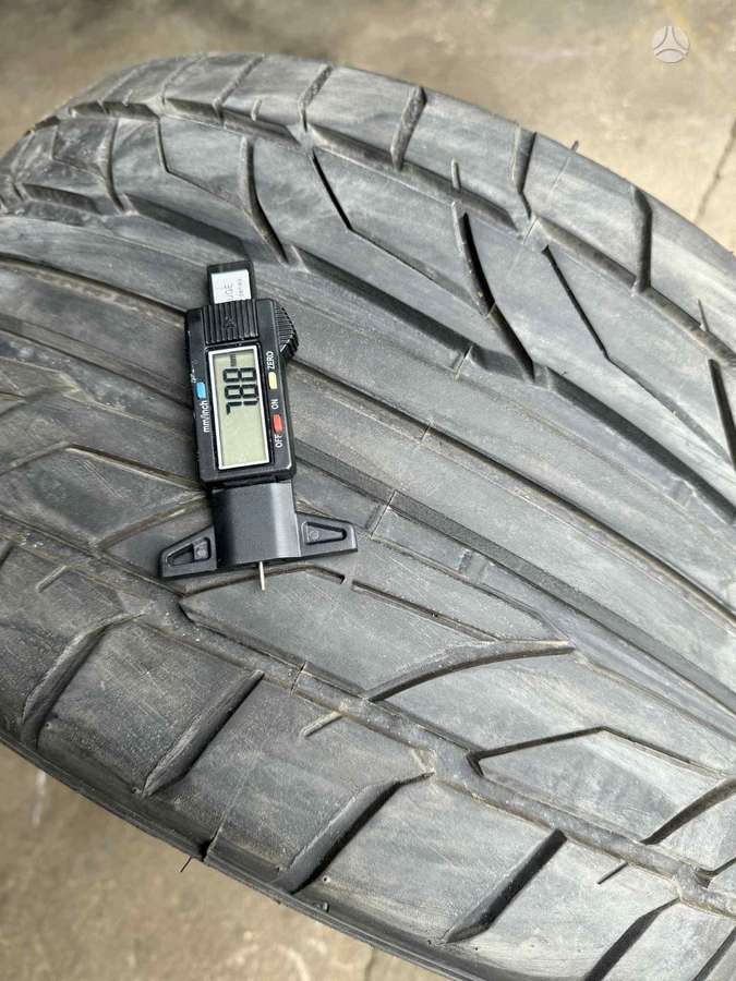Nitto NT555 G2, vasarinės 305/35 R20