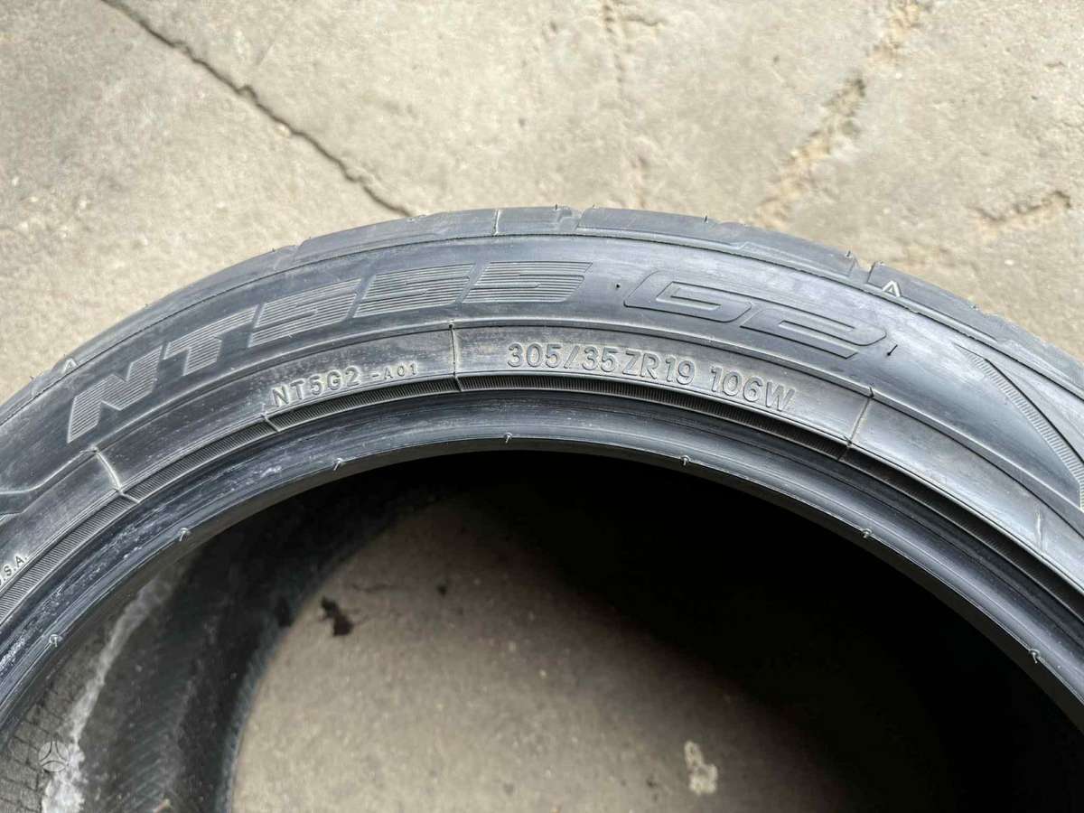 Nitto NT555 G2, летние 305/35 R20