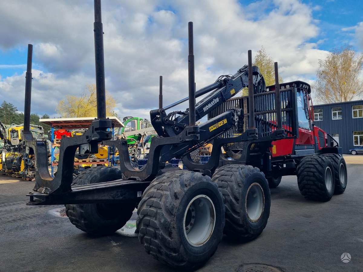 Komatsu 855, форвардеры