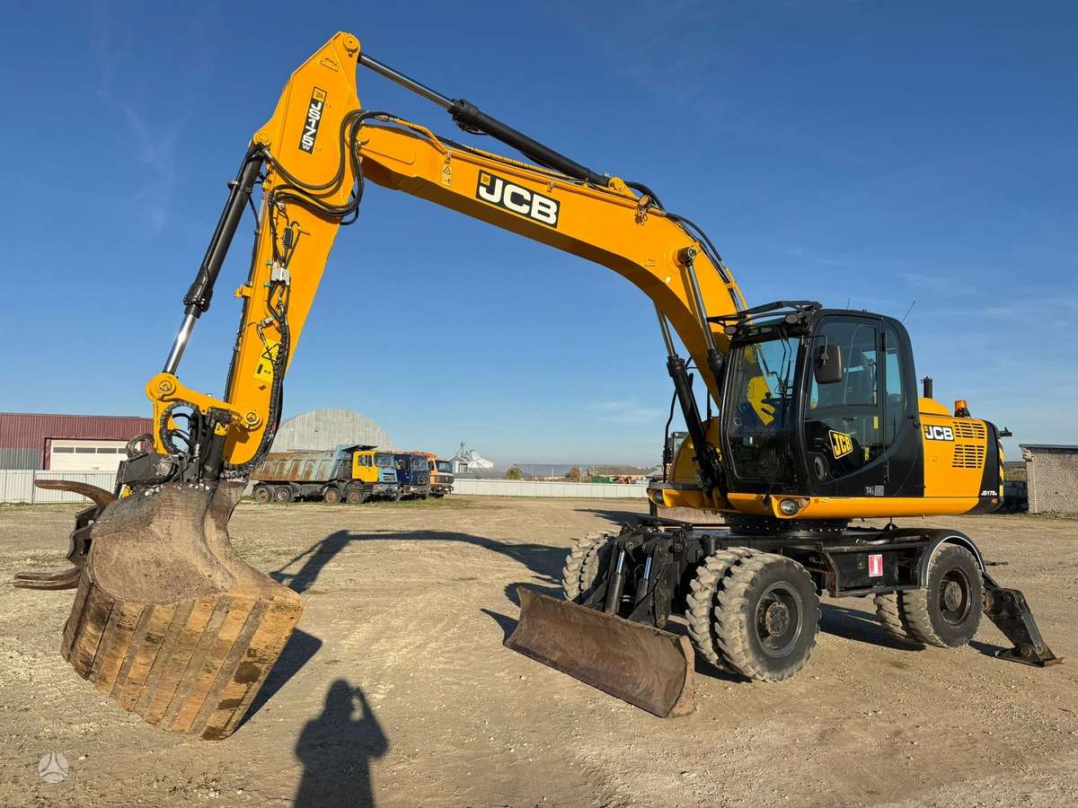 JCB JS 175 W Engcon + grapple, excavator