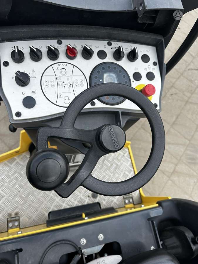 Bomag BW 80 AD-5-V, vibro technika