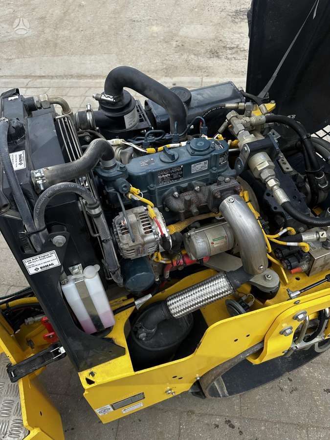 Bomag BW 80 AD-5-V, вибромашины
