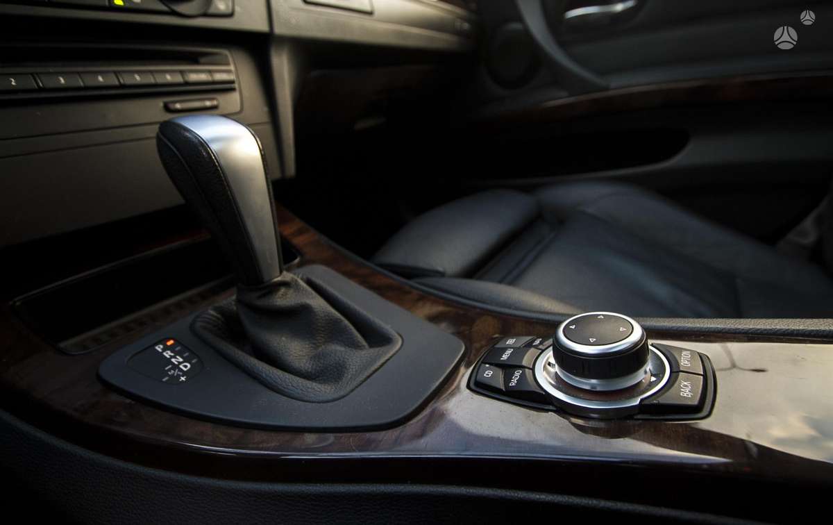 BMW 335, 3.0 l., Седан