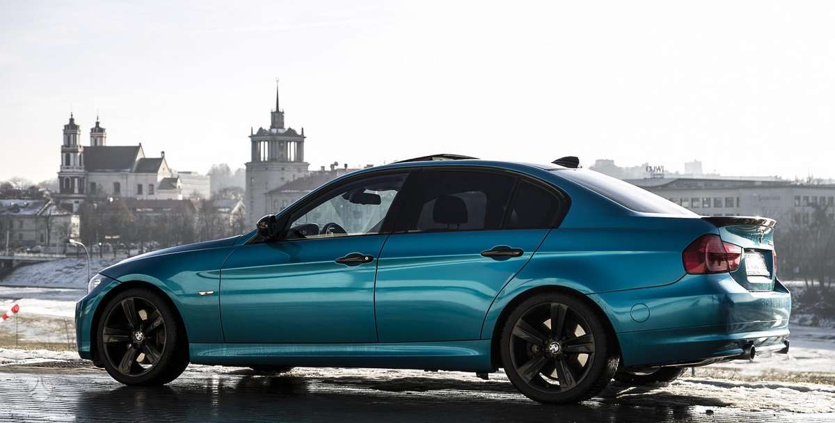 BMW 335, 3.0 l., Седан