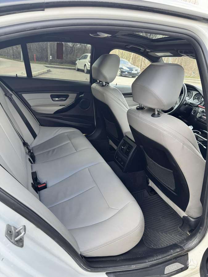 BMW 328, 2.0 l., Седан
