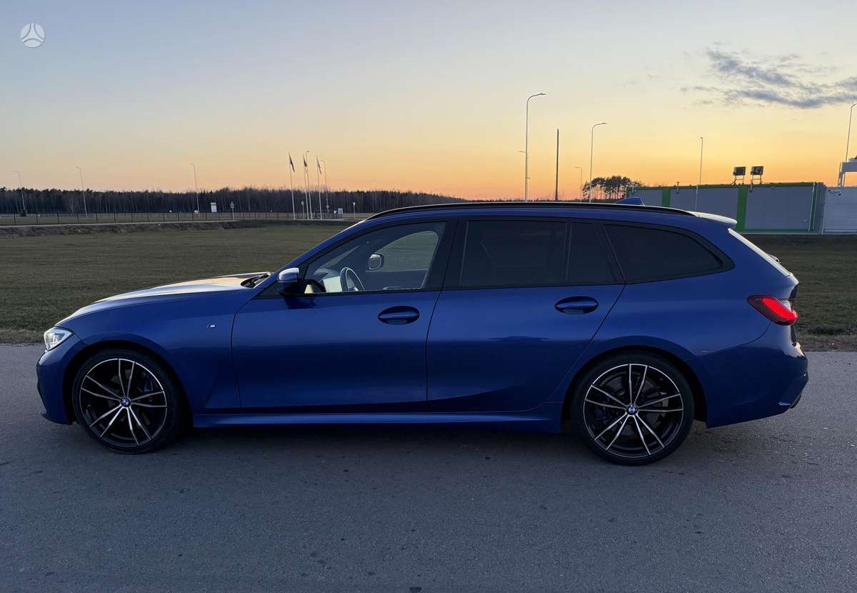 BMW 330, 3.0 l., wagon