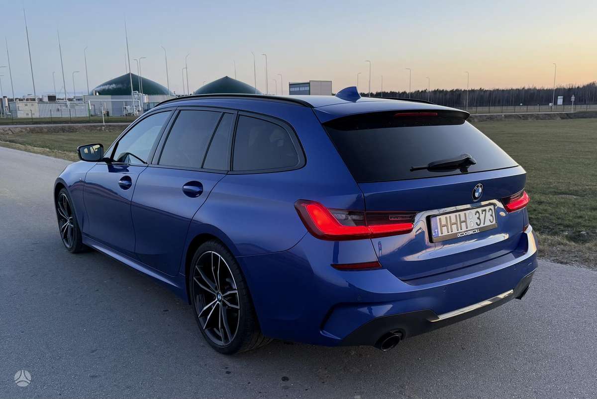BMW 330, 3.0 l., wagon