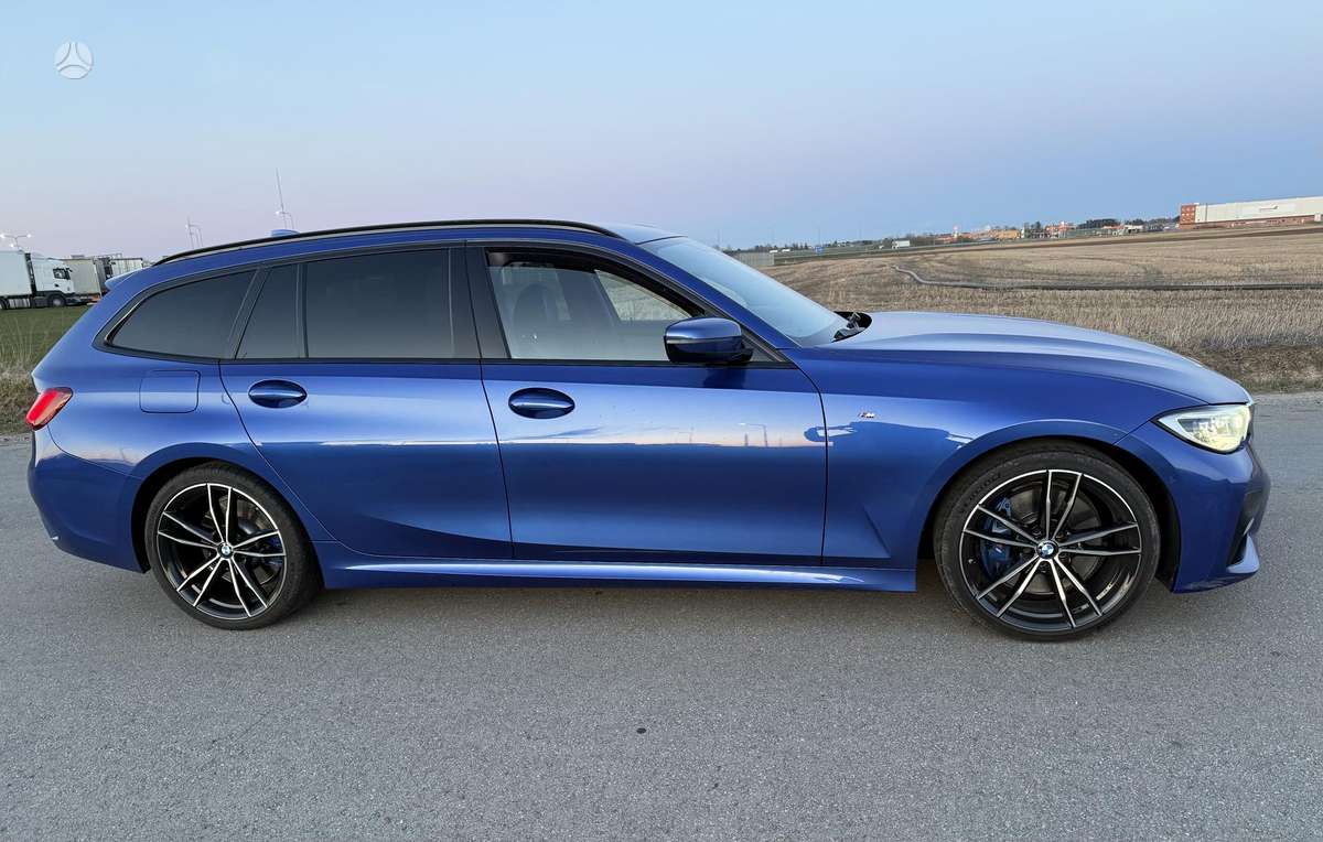 BMW 330, 3.0 l., wagon
