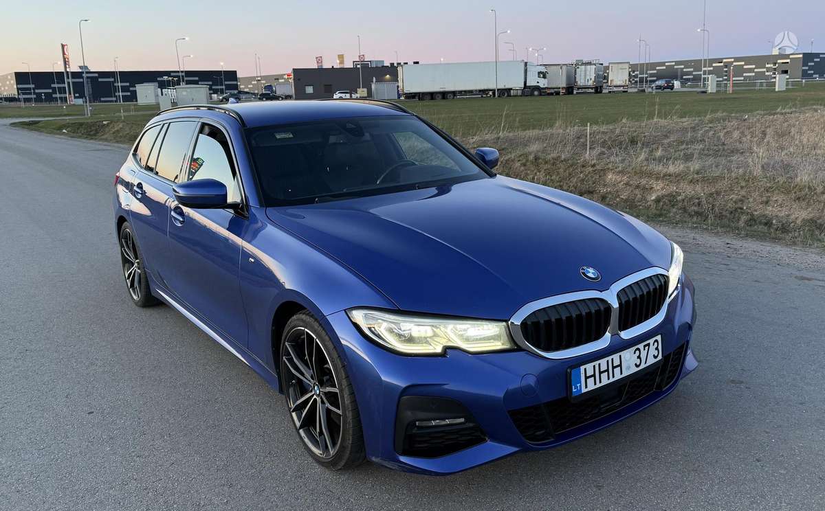 BMW 330, 3.0 l., wagon