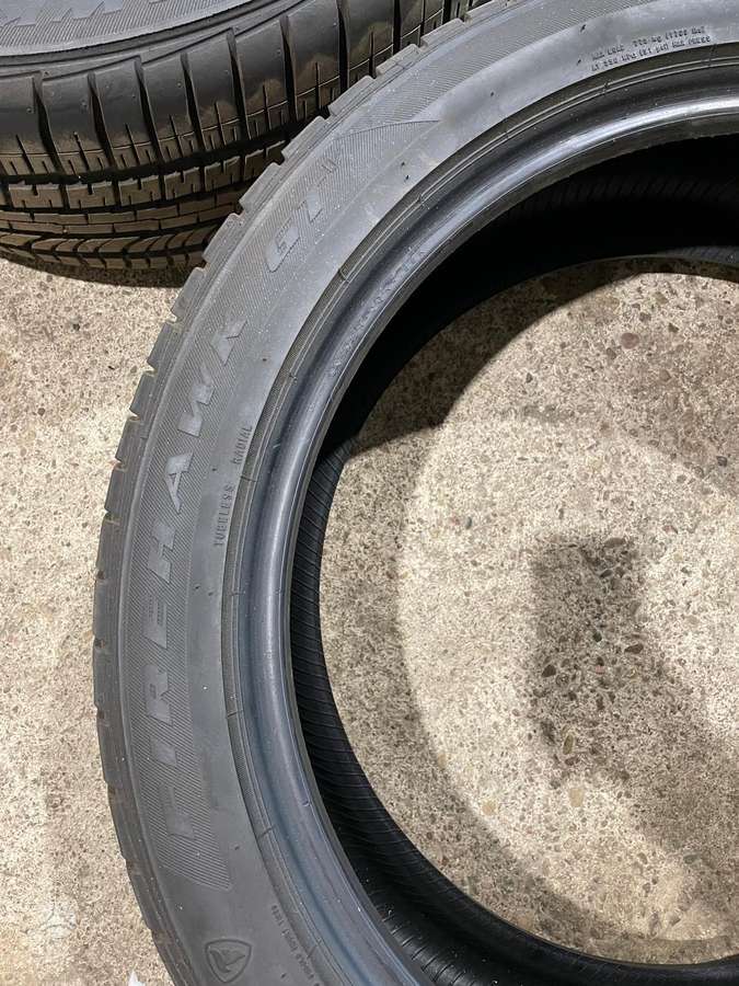 Firestone, vasaras 245/45 R20